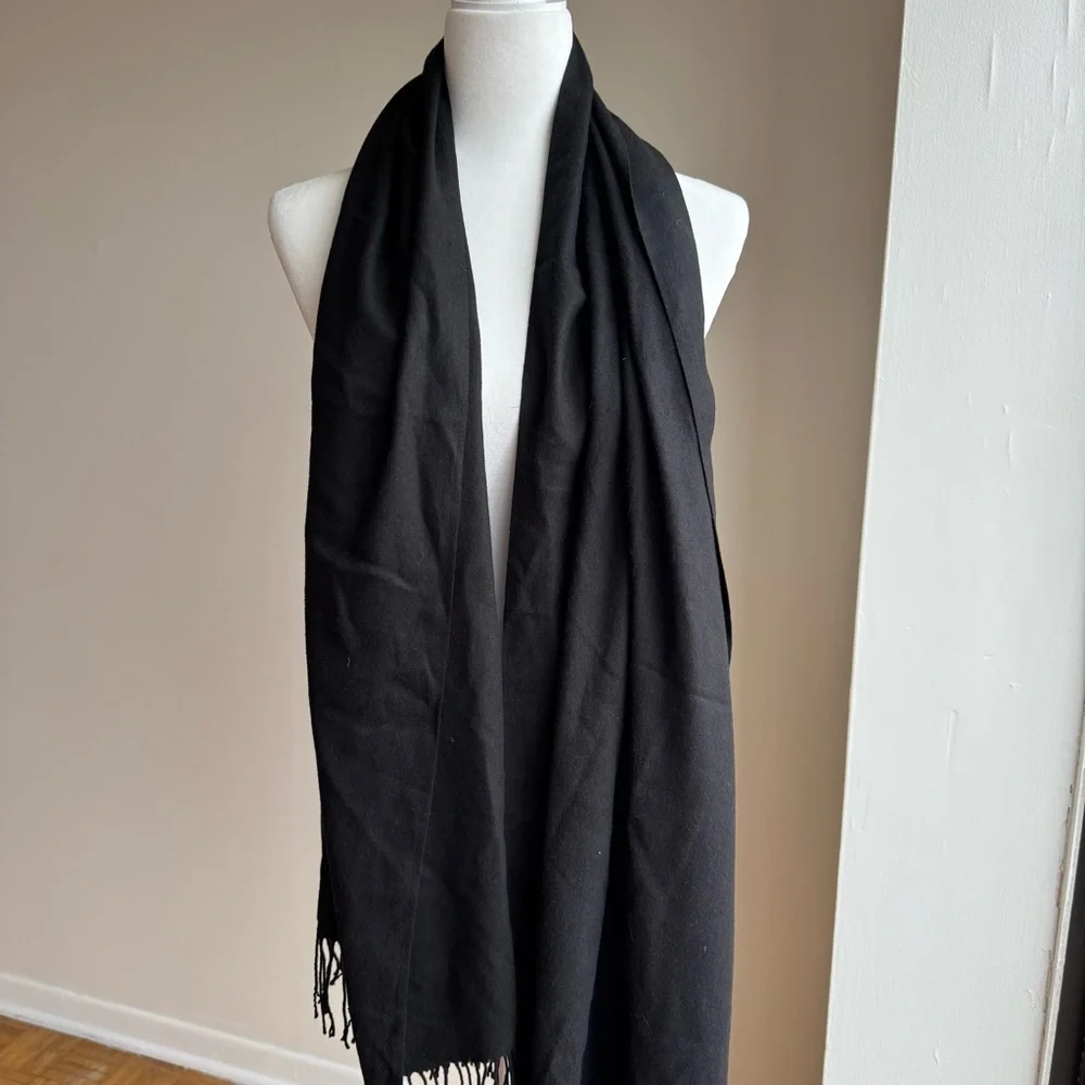 Luxurious Black Cashmere Scarf